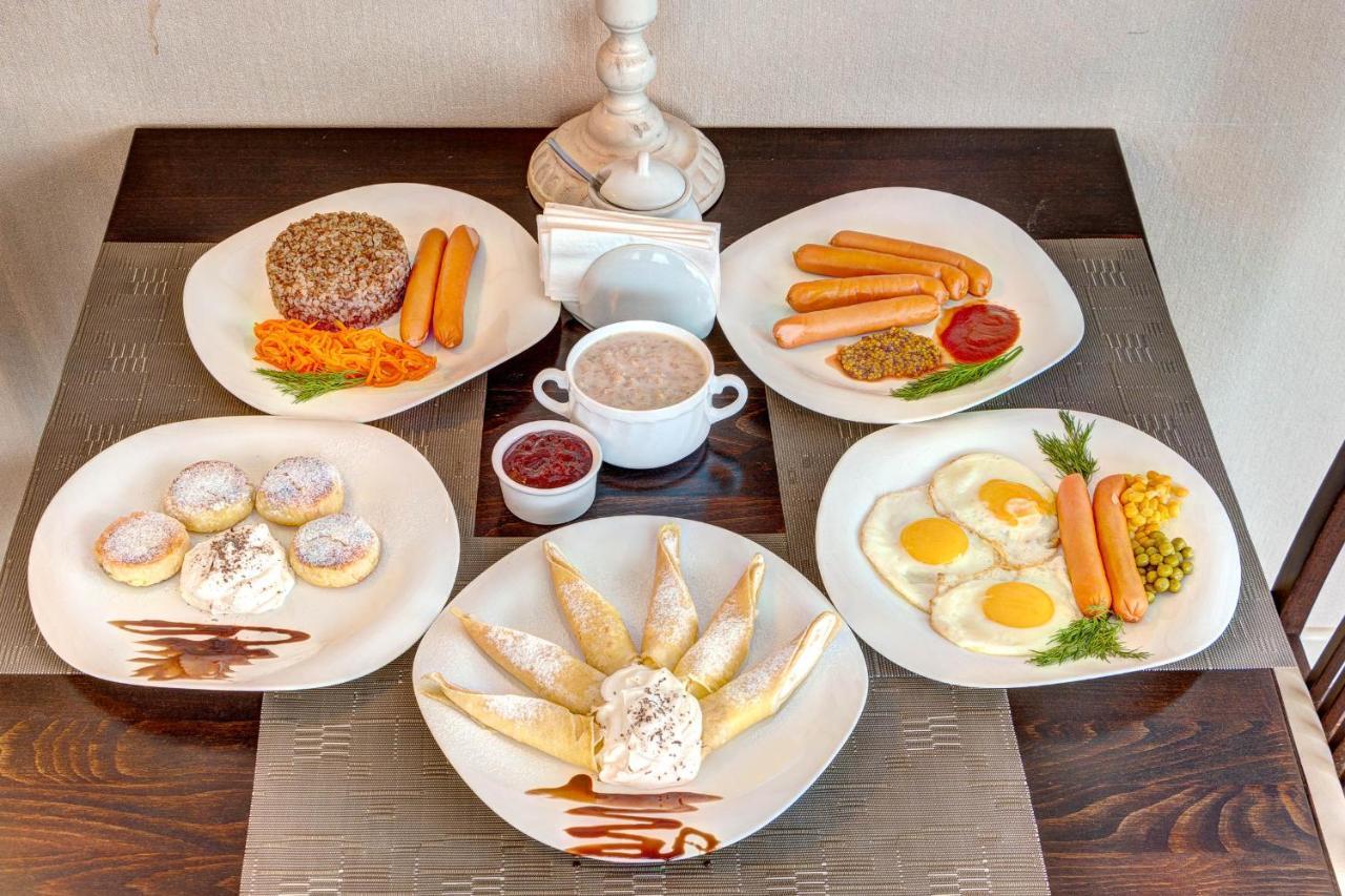 Hotel Gutsulia Буковел Екстериор снимка