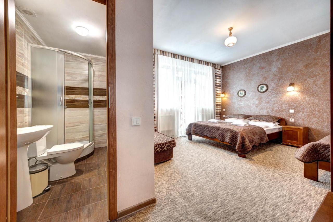 Hotel Gutsulia Буковел Екстериор снимка